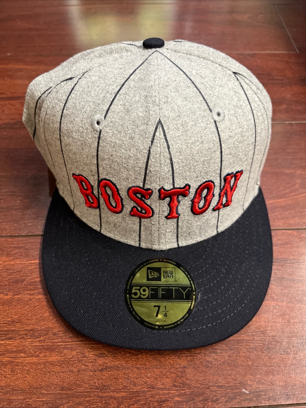 Boston Red Sox Heather Pinstripe New Era 59Fifty Fitted Hat 7 1/4 Gray Cap New
